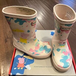 Like new Peppa Pig rain boots.